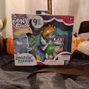 My Little Pony Rainbow Dash Smashin' Fashion Toy - Blue and Rainbow